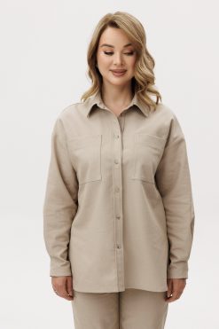 Рубашка свободная с защипами на рукавах